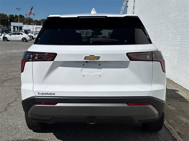 new 2026 Chevrolet Equinox car, priced at $27,386