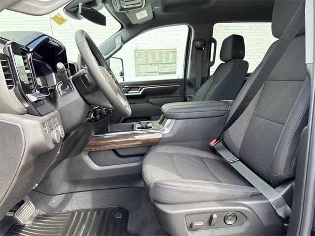 new 2025 Chevrolet Silverado 2500 car, priced at $66,997