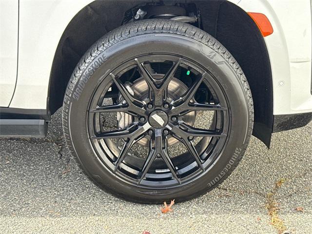 used 2023 Cadillac Escalade ESV car, priced at $71,504