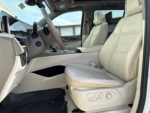 used 2023 Cadillac Escalade ESV car, priced at $71,504