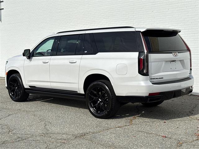 used 2023 Cadillac Escalade ESV car, priced at $71,504