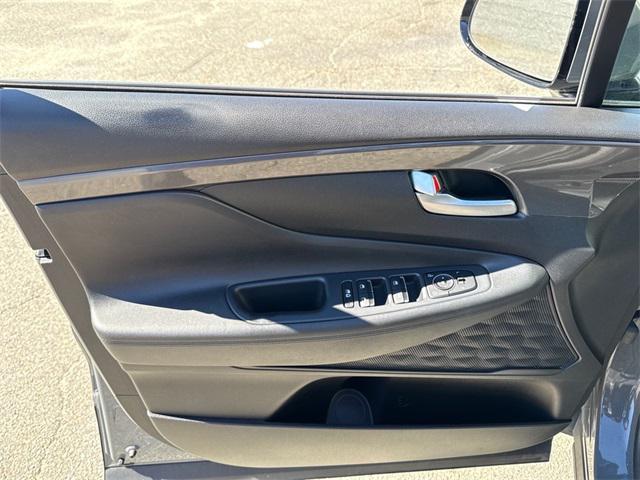 used 2023 Hyundai Santa Fe car, priced at $18,433