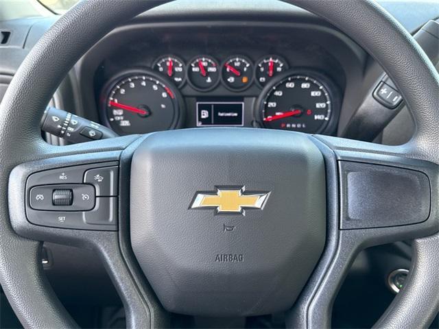 new 2026 Chevrolet Silverado 1500 car, priced at $40,525