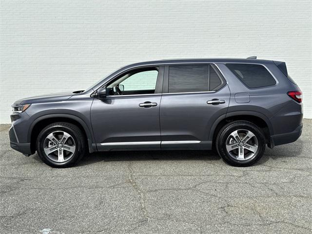 used 2025 Honda Pilot car, priced at $37,261