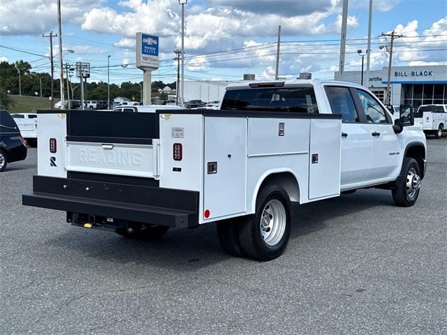 new 2025 Chevrolet Silverado 3500 car, priced at $56,403