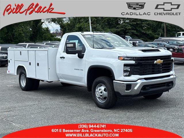 new 2025 Chevrolet Silverado 3500 car, priced at $49,393