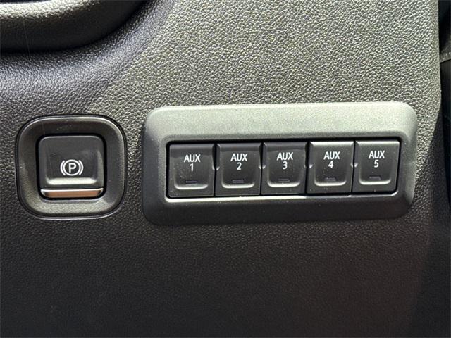 new 2025 Chevrolet Silverado 3500 car, priced at $59,183