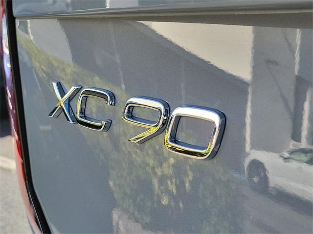 new 2025 Volvo XC90 car, priced at $80,440