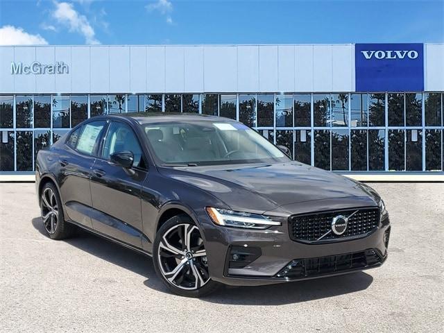new 2024 Volvo S60 car, priced at $46,195