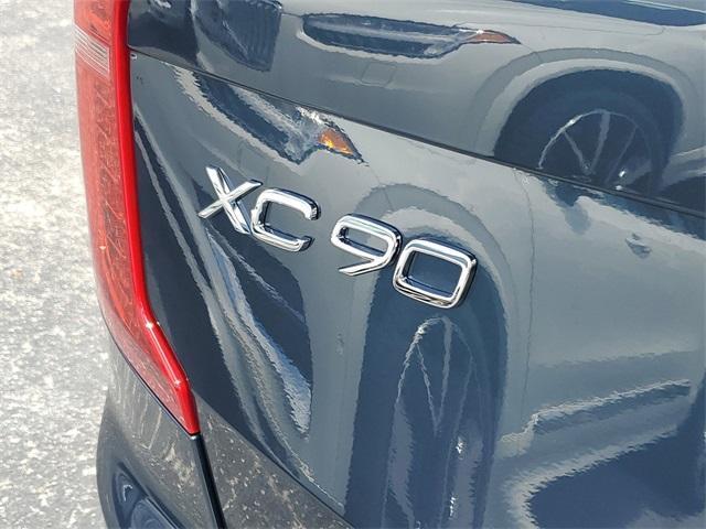 new 2025 Volvo XC90 car, priced at $66,465