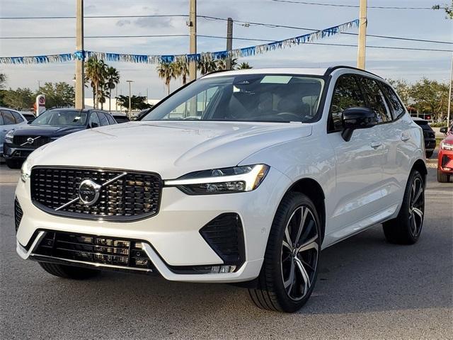 new 2025 Volvo XC60 car, priced at $59,885