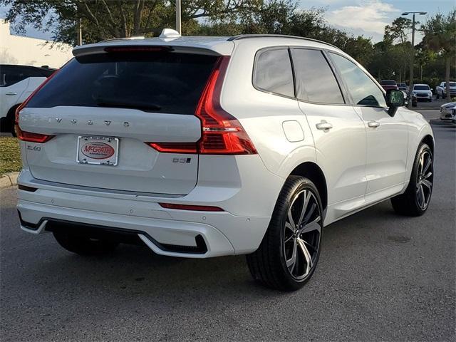 new 2025 Volvo XC60 car, priced at $59,885