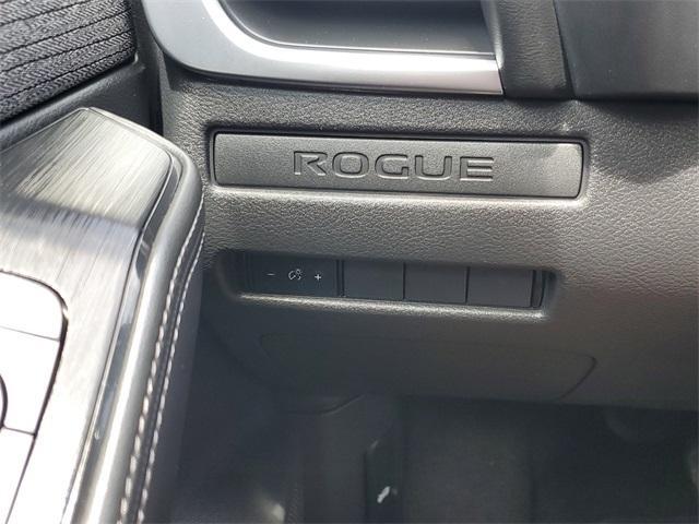 used 2022 Nissan Rogue car, priced at $16,999