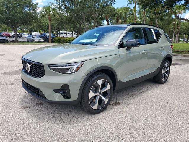 new 2025 Volvo XC40 car, priced at $46,795