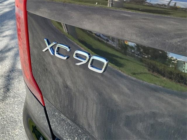 new 2025 Volvo XC90 car, priced at $58,695