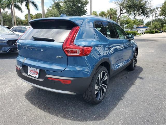 new 2025 Volvo XC40 car, priced at $49,690