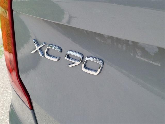 new 2025 Volvo XC90 car, priced at $63,665