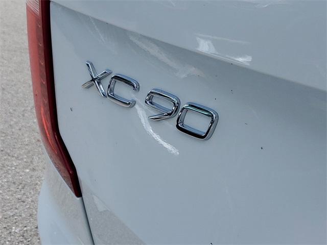 new 2025 Volvo XC90 car, priced at $71,875