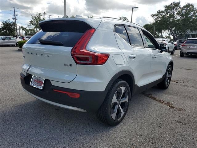 new 2025 Volvo XC40 car, priced at $47,415