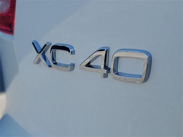 new 2025 Volvo XC40 car, priced at $48,315