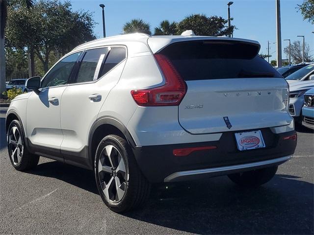 new 2025 Volvo XC40 car, priced at $48,315