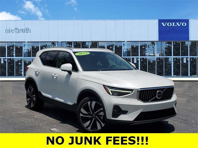 used 2023 Volvo XC40 car, priced at $40,086