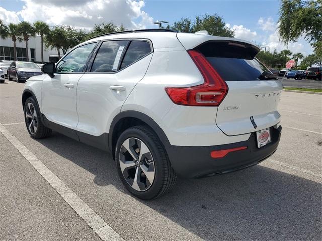 new 2025 Volvo XC40 car, priced at $47,415