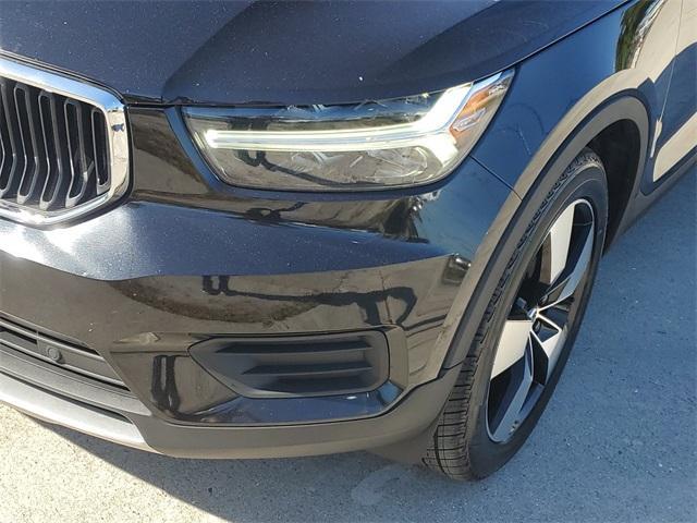 used 2020 Volvo XC40 car, priced at $16,631