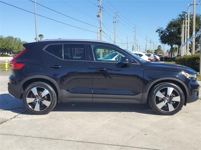 used 2020 Volvo XC40 car, priced at $16,631