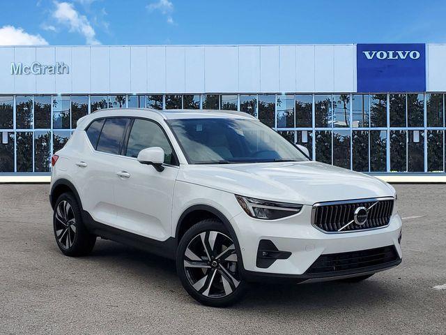 new 2024 Volvo XC40 car, priced at $49,270