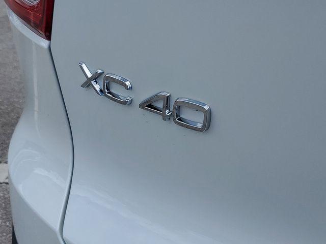 new 2024 Volvo XC40 car, priced at $49,270