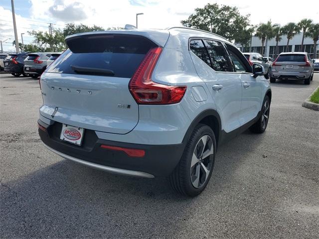 new 2025 Volvo XC40 car, priced at $47,415