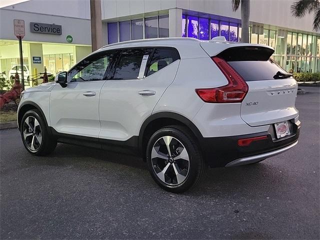 new 2025 Volvo XC40 car, priced at $44,845