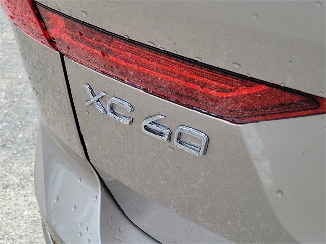 new 2025 Volvo XC60 car, priced at $47,050