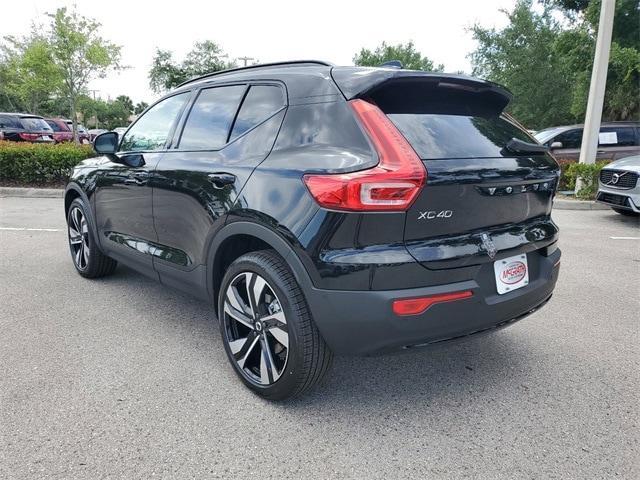 new 2024 Volvo XC40 car, priced at $49,450