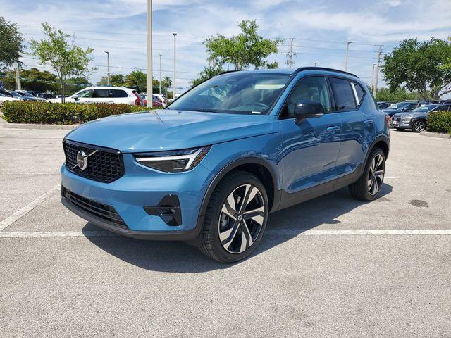 new 2024 Volvo XC40 car, priced at $49,450