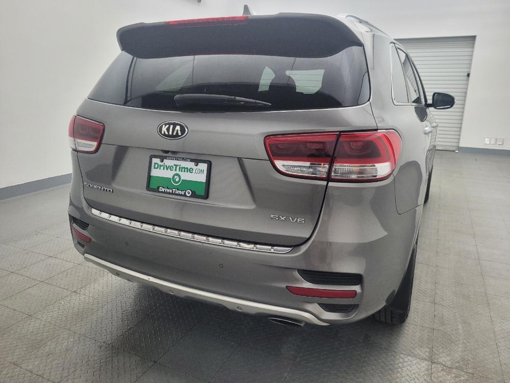 used 2018 Kia Sorento car, priced at $19,595