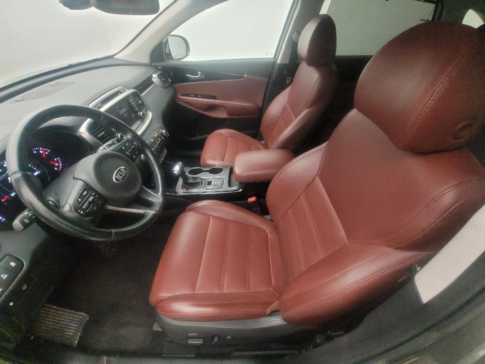 used 2018 Kia Sorento car, priced at $19,595