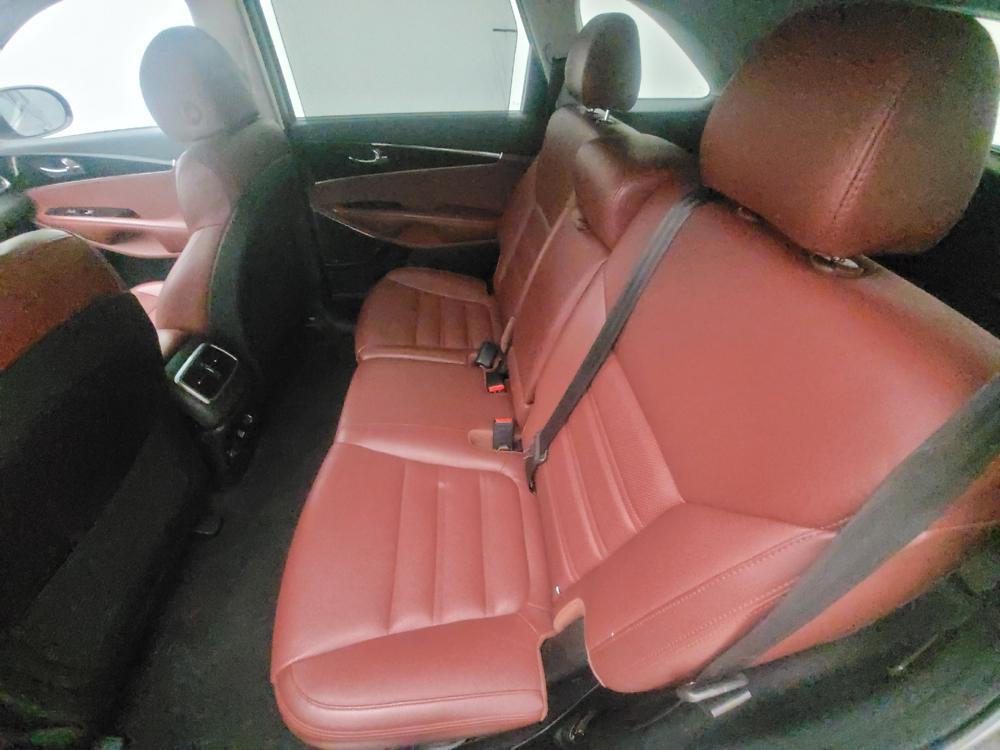 used 2018 Kia Sorento car, priced at $19,595