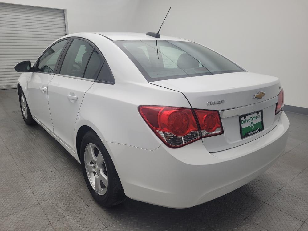 used 2015 Chevrolet Cruze car, priced at $11,095
