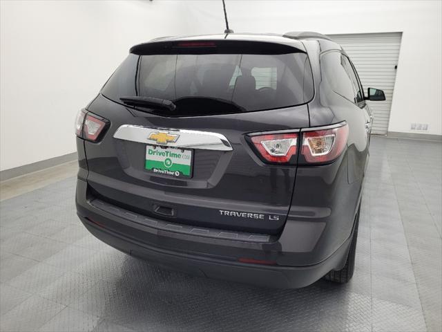 used 2015 Chevrolet Traverse car, priced at $13,095