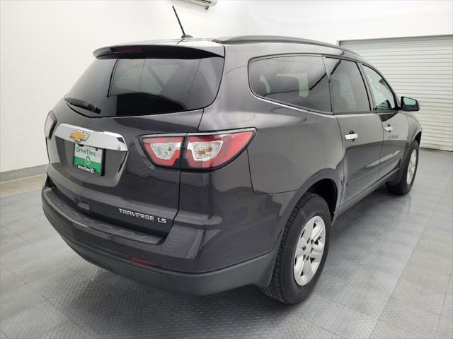 used 2015 Chevrolet Traverse car, priced at $13,095