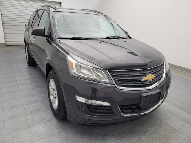 used 2015 Chevrolet Traverse car, priced at $13,095