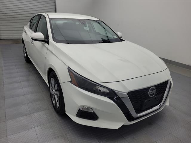 used 2022 Nissan Altima car, priced at $21,895