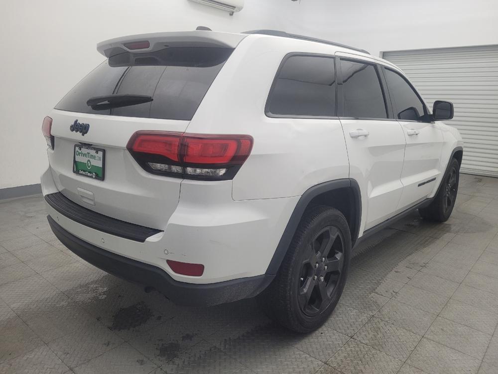 used 2019 Jeep Grand Cherokee car, priced at $28,495