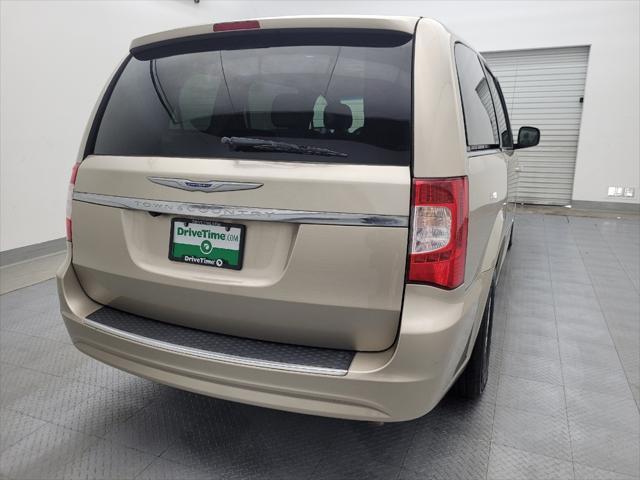 used 2015 Chrysler Town & Country car, priced at $13,995