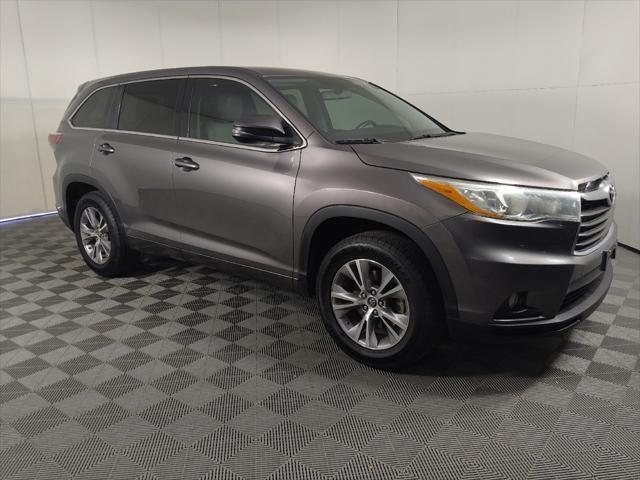 used 2016 Toyota Highlander car, priced at $19,795