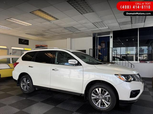 used 2018 Nissan Pathfinder car