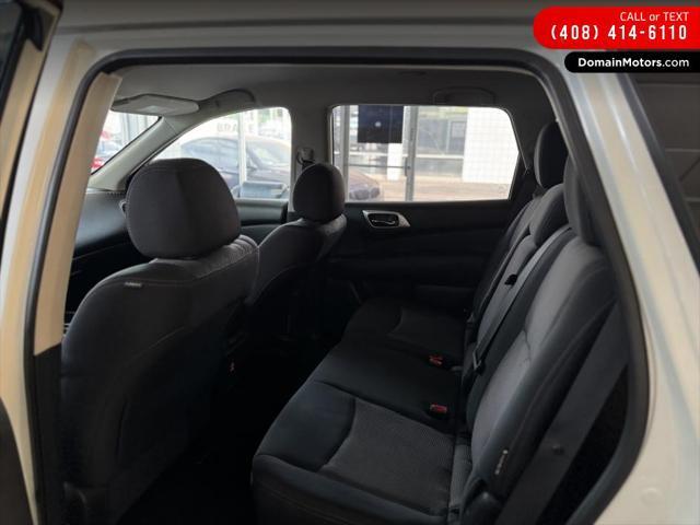 used 2018 Nissan Pathfinder car