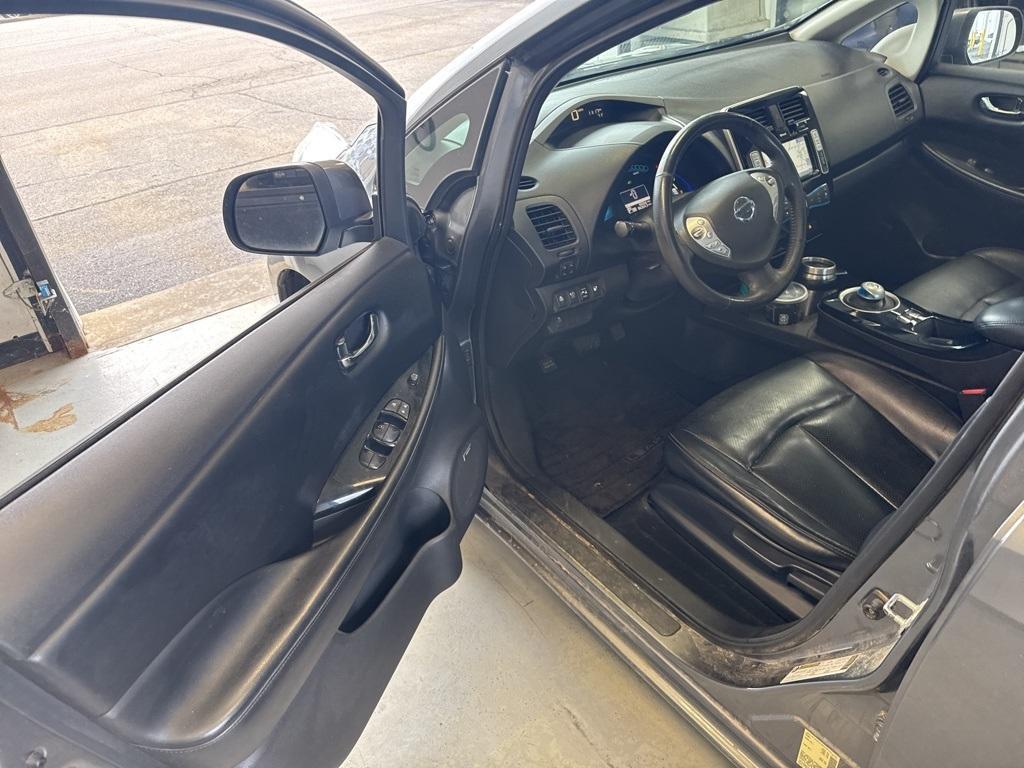 used 2015 Nissan Leaf car